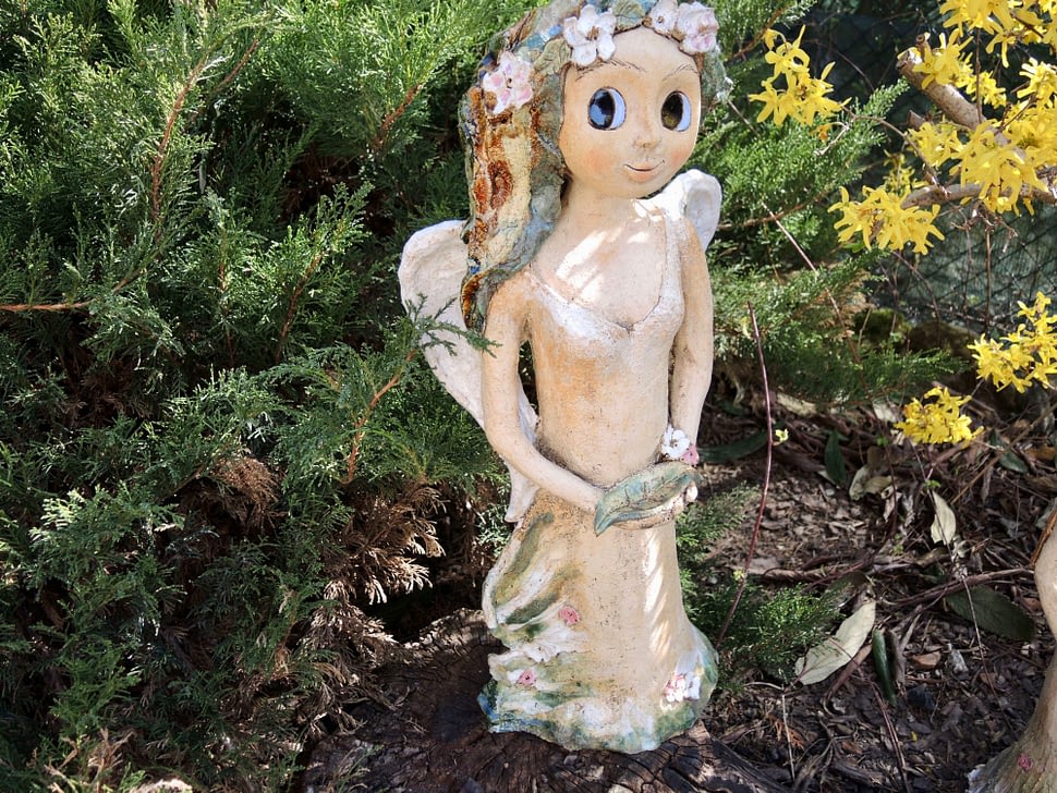 anděl andělka lesní list květiny dekorace socha zahrada dům křídla něha dívka keramika andee