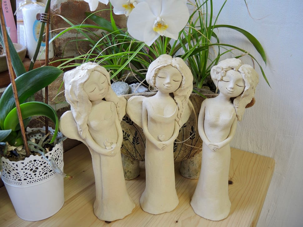 anděl andělka dekorace soška keramika domov keramikaandee květ