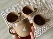 Hrnek kafe kaficko stromeček puntíky keramika keramikaandee